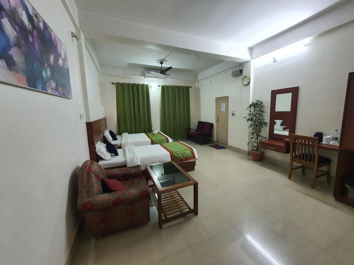 Hotel Deo Volente Sivasagar Exterior foto
